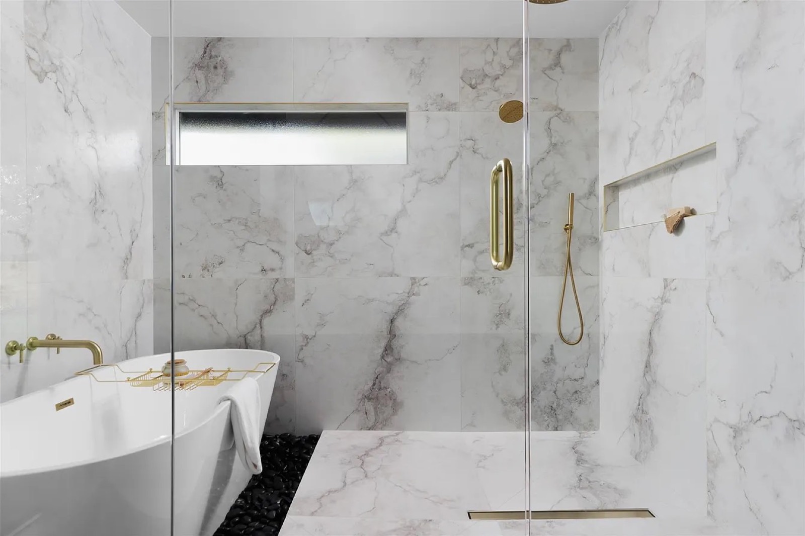Primary bath, Chelsea Moor
