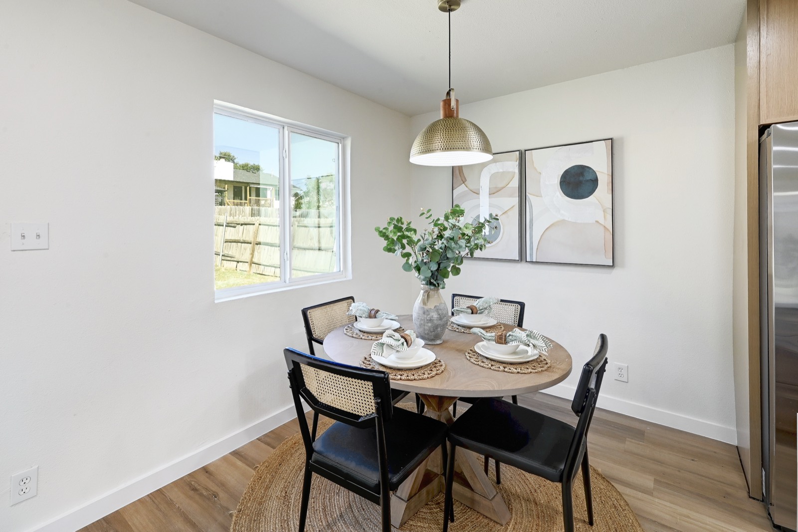 Dining, Green Downs
