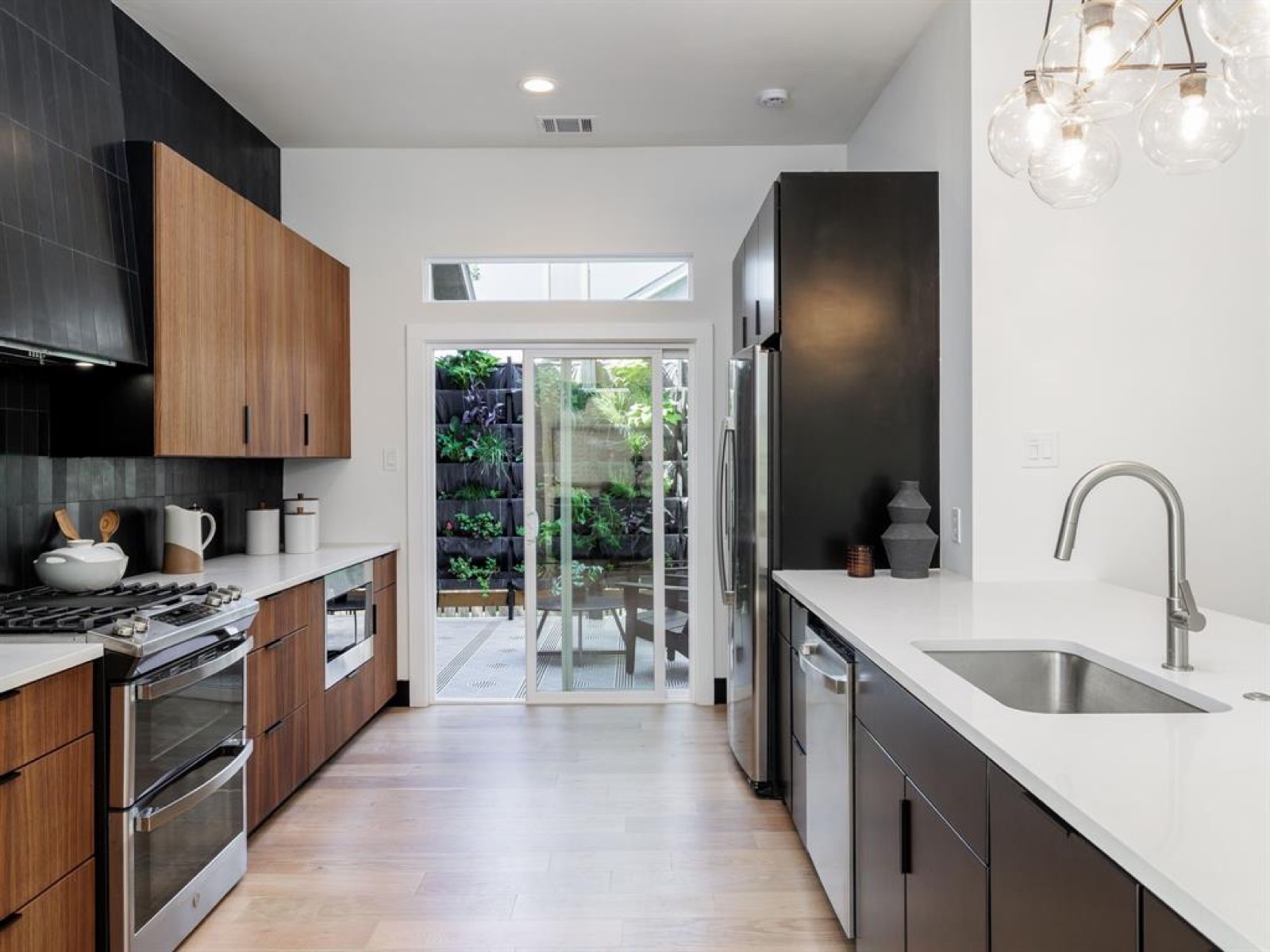 Kitchen, Roxanna Drive